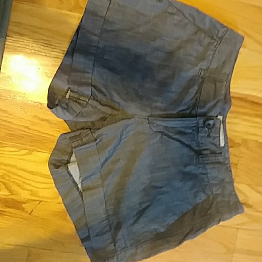 Banana Republic hot chambray shorts